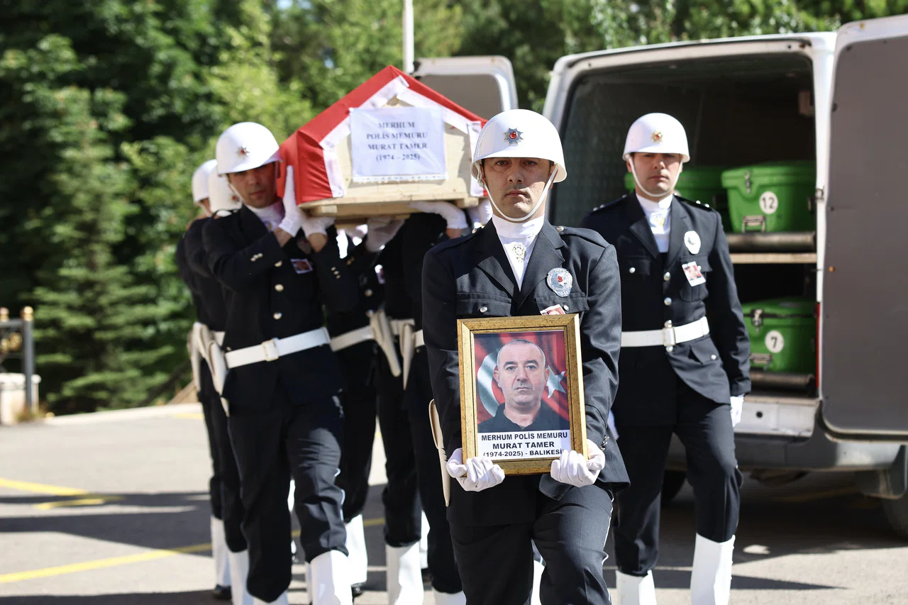 Polis Memuru Murat Tamer İçin Sivas’ta Veda Töreni