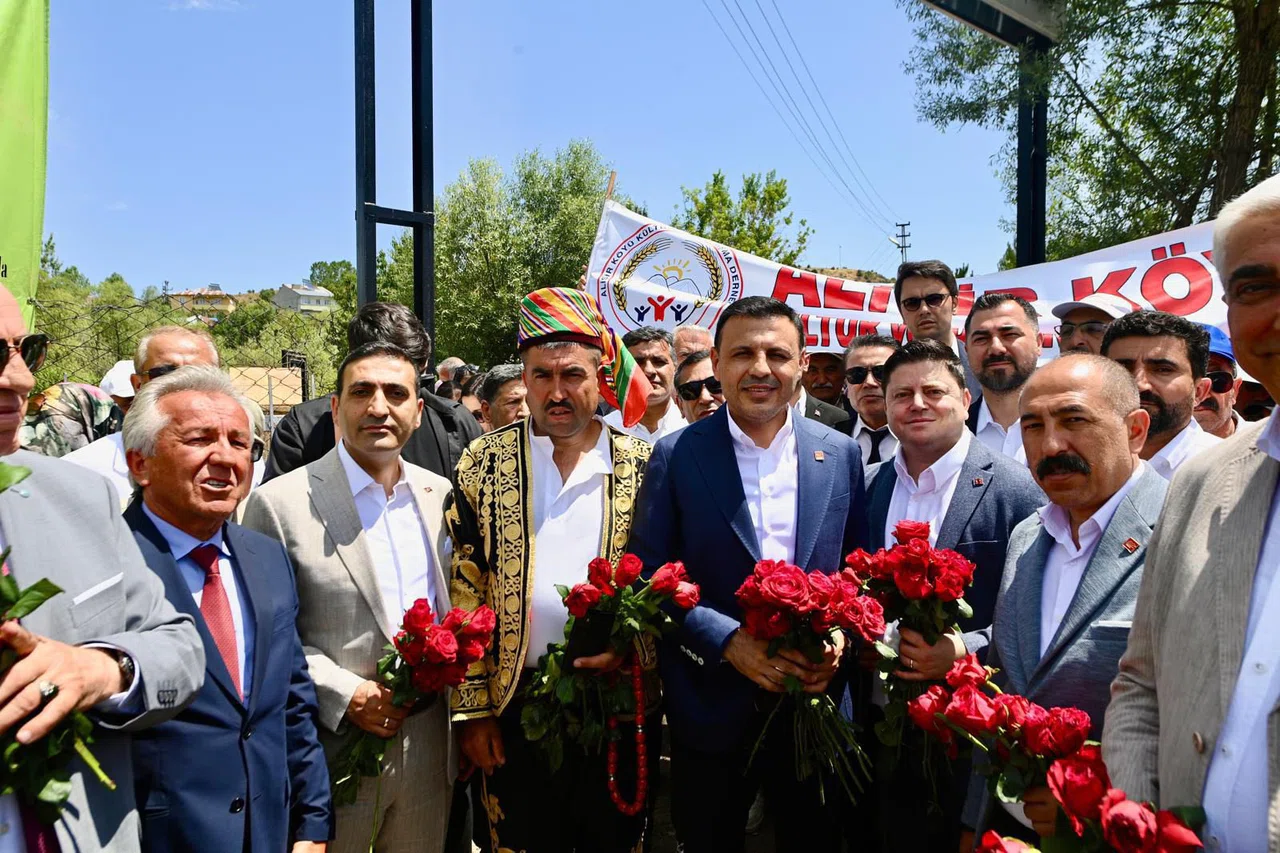 Sivas'ta 28. Şerefiye Kültür Buluşması'nda geniş katılım