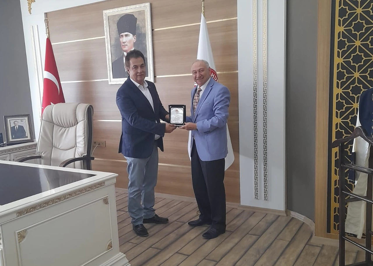 Rektör Şengönül'e TÜFAD'dan ziyaret