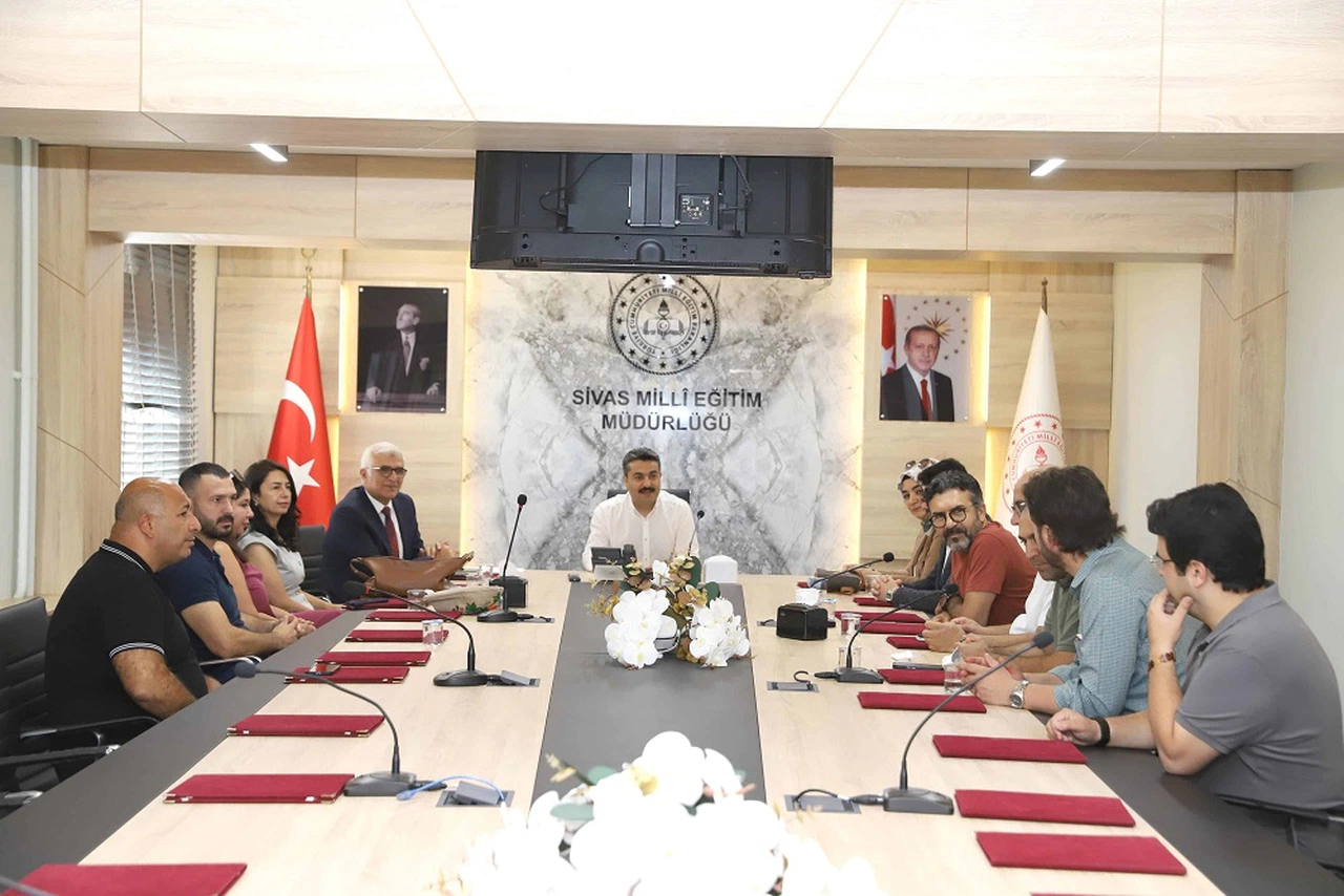 Sivas eğitiminde kurumlar arası işbirliği görüşüldü