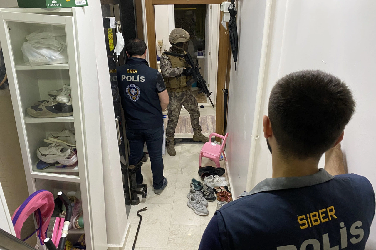 Komşuda yasa dışı bahis operasyonu!