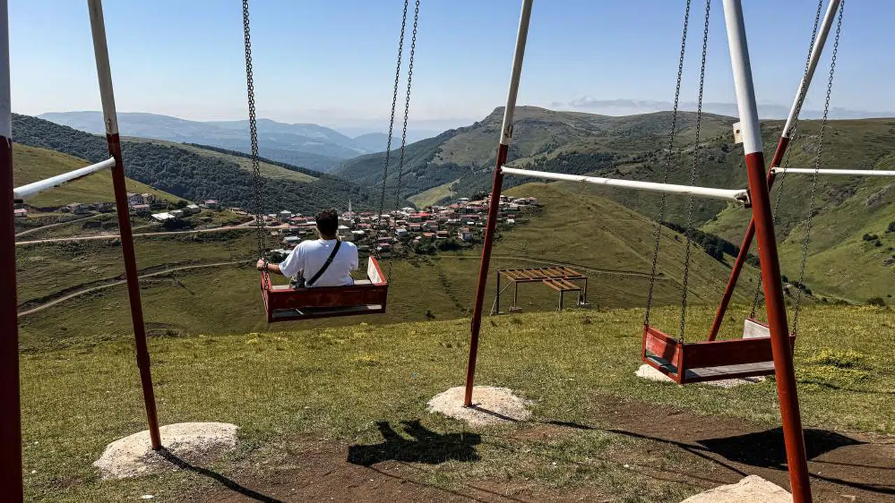 Şehirler boşaldı, yaylalar tercih