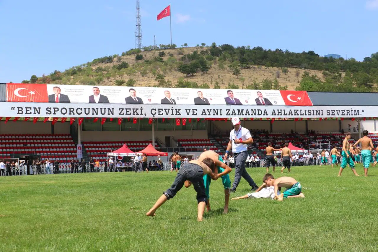 Taha Akgül Güreşlerinde Tarihi Bir İlk Yaşanıyor