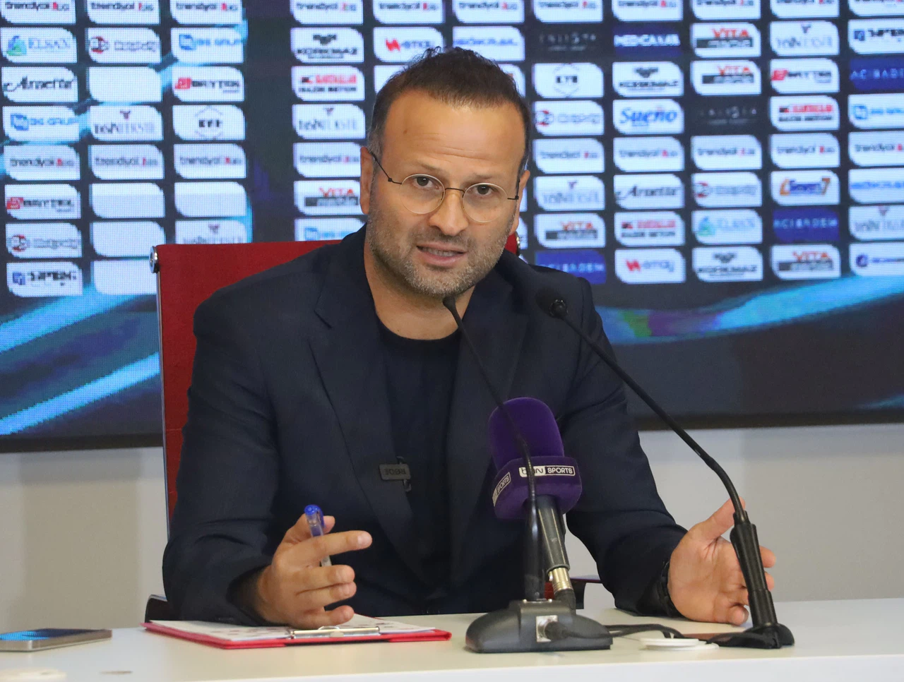 Boş Adam Almayacağız Yiğido Gibi Yürüyeceğiz