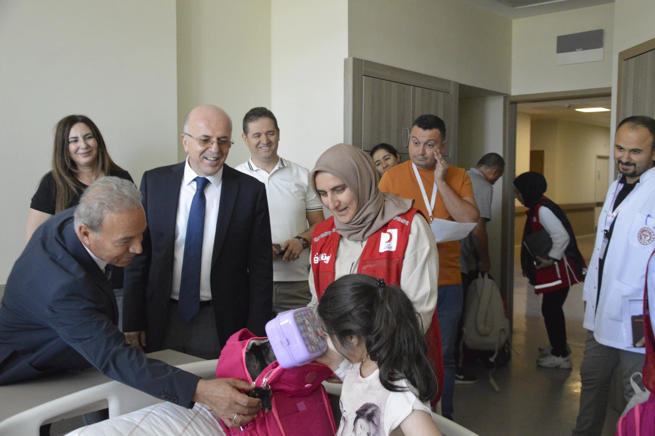 Hasta Çocuklara Kırtasiye Desteği Kayseri’de Mutluluk Yarattı