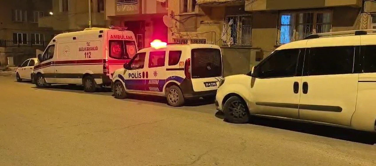 Polis ve İtfaiye Kapıyı Kırdı İçerideki Sessizliğin Ardındaki Acı Gerçek