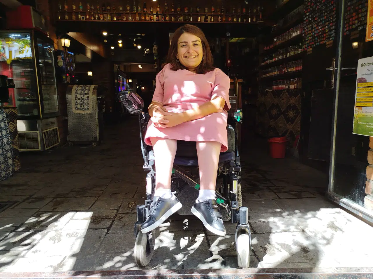 Sivas’ta Nostaljiyi Yaşatan Mekan: Hookah 90’lar Kafe