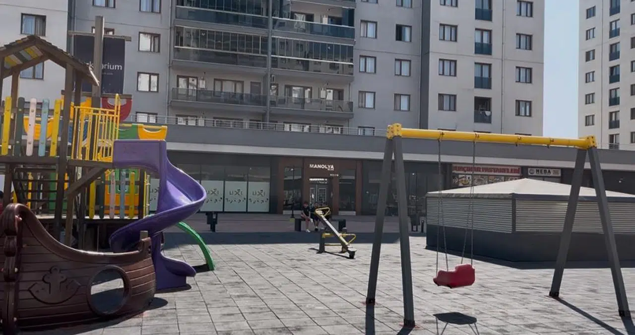 O Görüntüler Mahalleyi Ayağa Kaldırdı