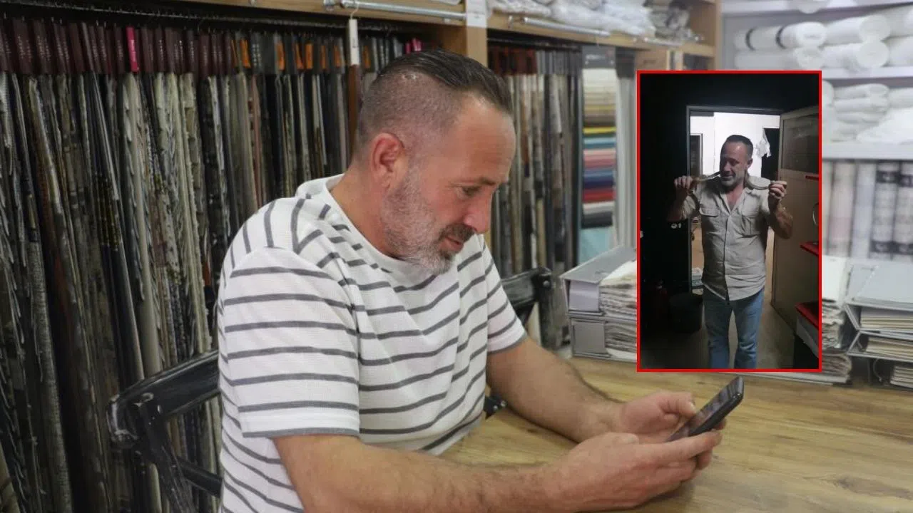 Sivaslı Vatandaş Dev Yılanı Boynuna Doladı!