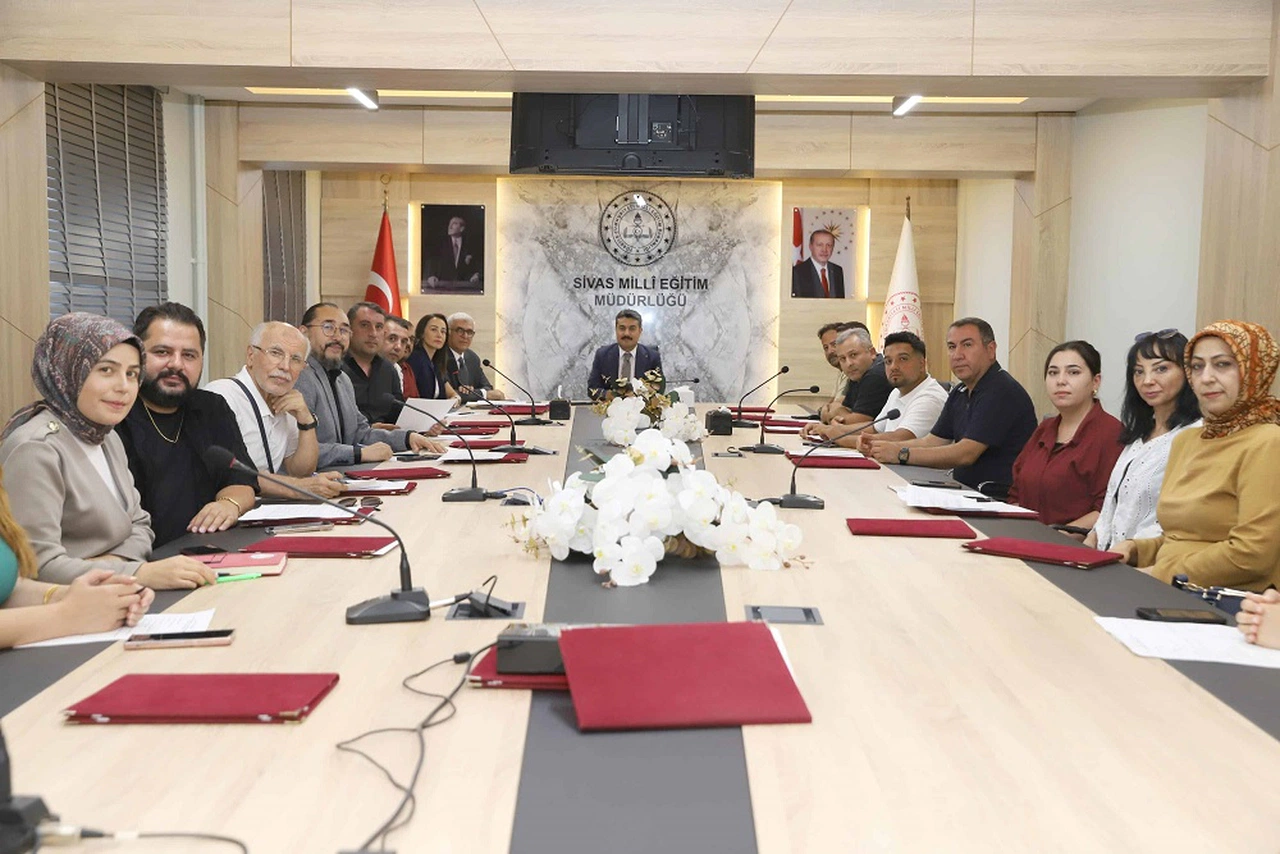 Sivas'ta Özel Rehabilitasyon Merkezleri eğitimleri ele alındı