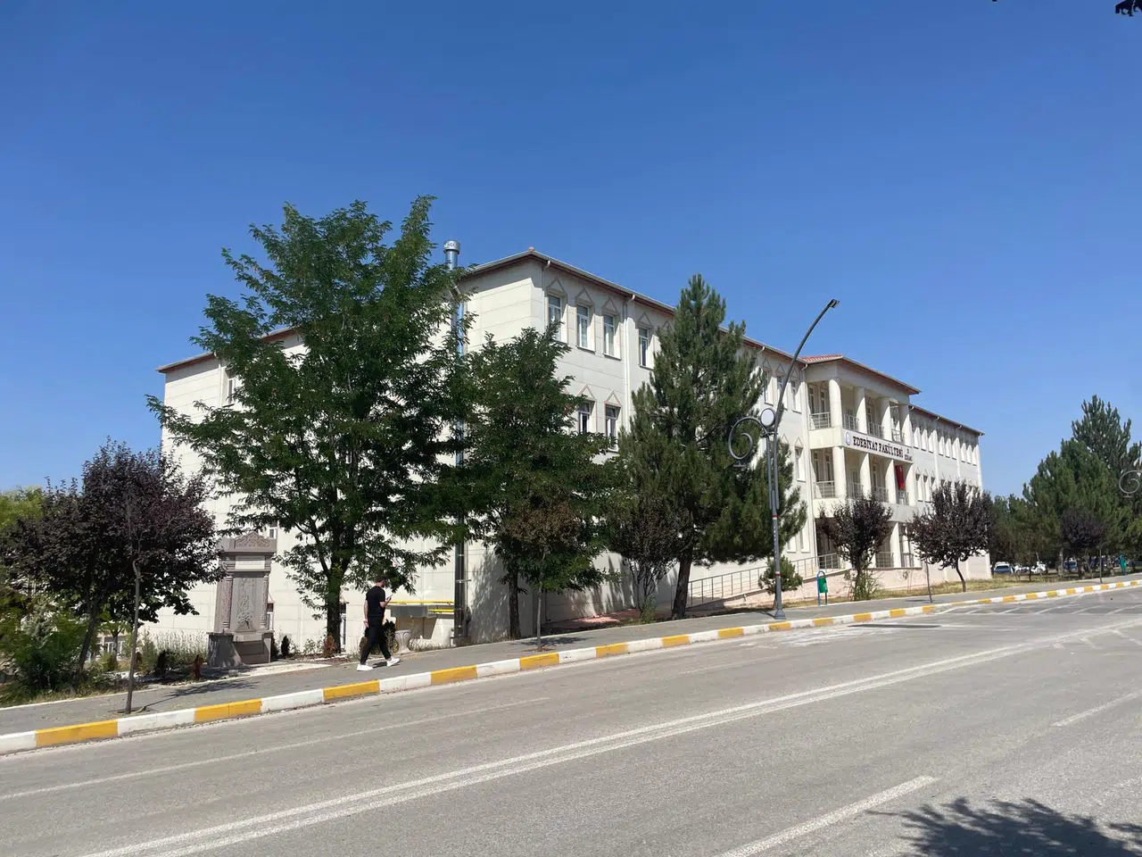 Sivas Cumhuriyet Üniversitesi’nde Sosyal Yaşam Öğrencileri Bekliyor