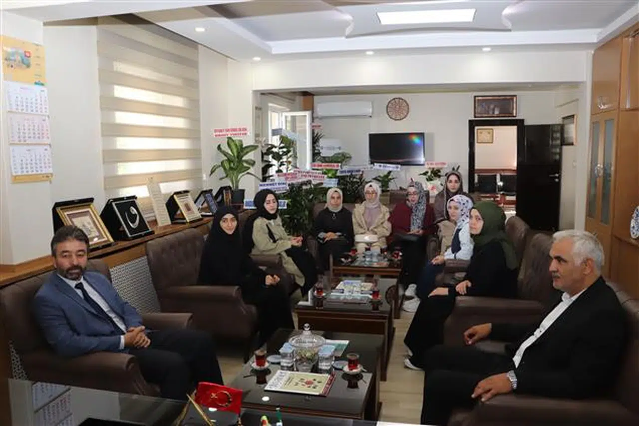 Sivas Müftülüğü'nde ilahiyatçıların stajları bitti