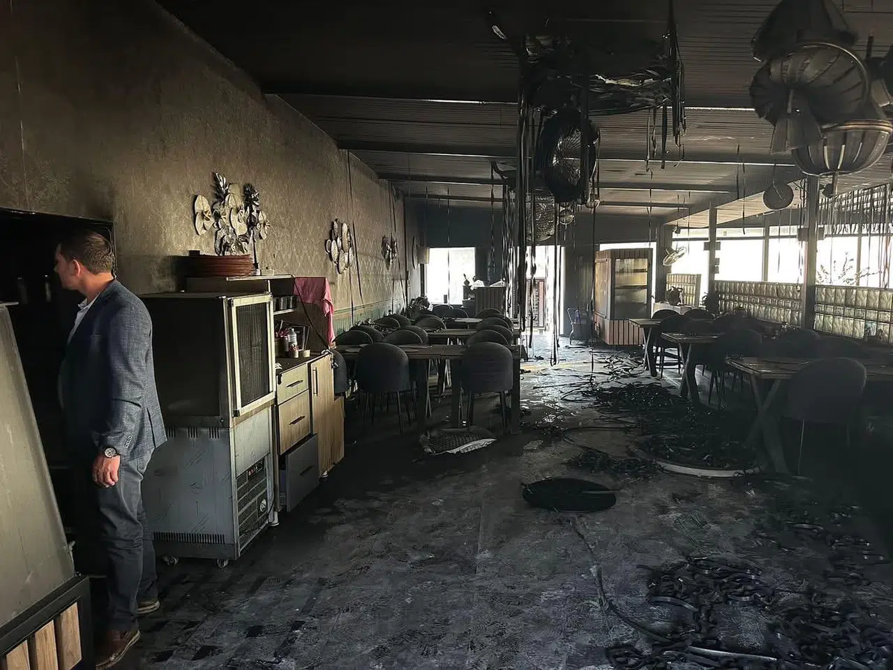 Sivas’taki yangında iş yeri kullanılamaz hale geldi