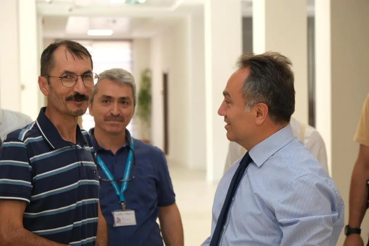 31 yıl sonra okulunda yine öğrenci oldu