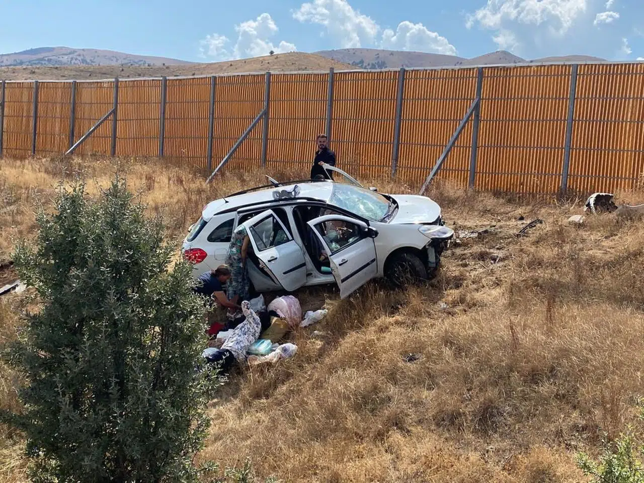 Sivas'ta kaza: 4 yaralı