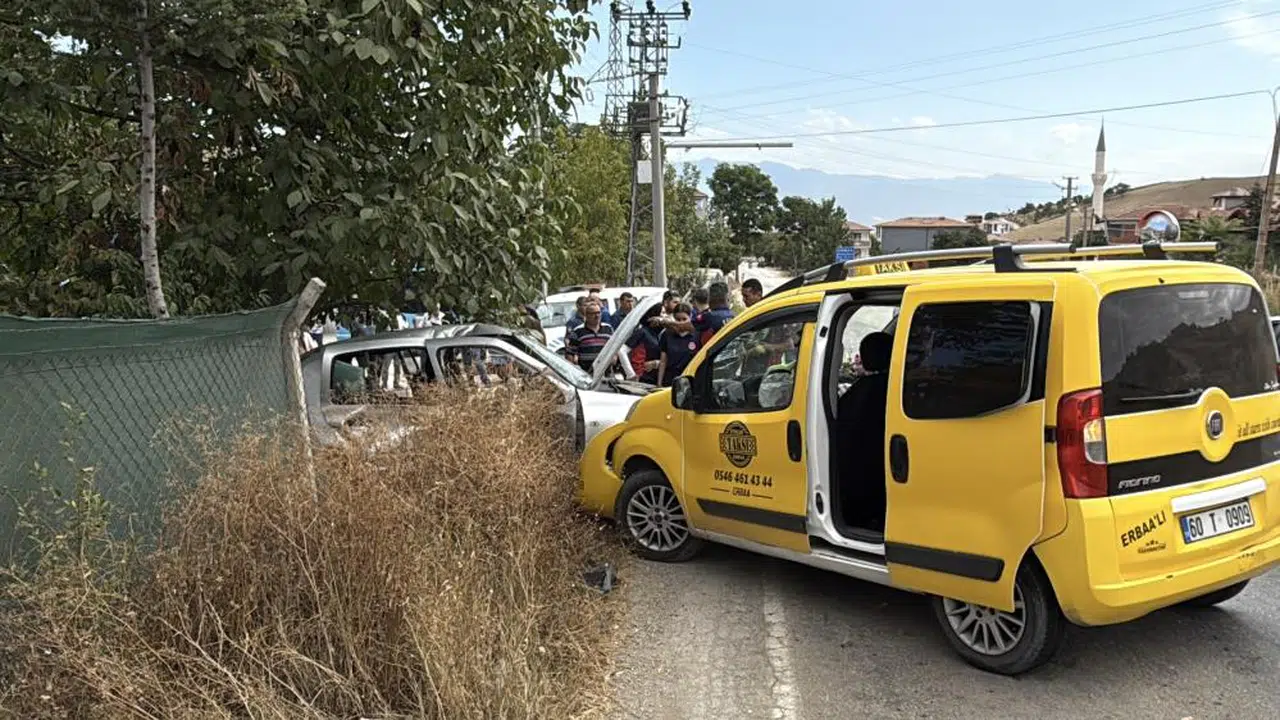 Trafik kazasında yürekleri burkan kayıp