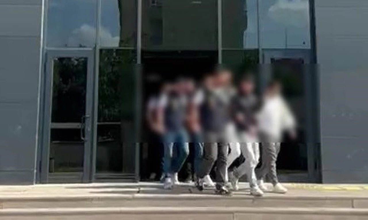 Sivas'ta dolandırıcılık operasyonu: 5 kişi yakalandı!