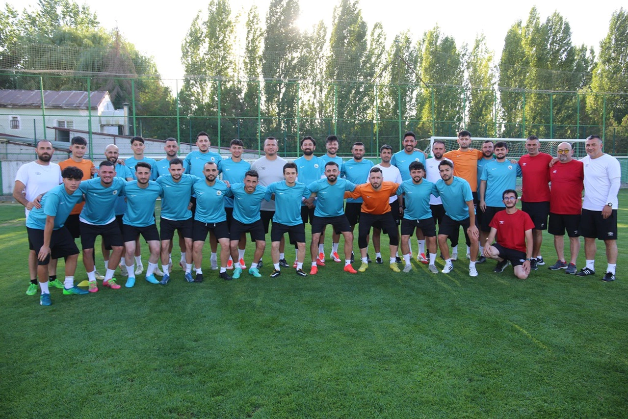 Sivas Gücü Belediyespor 'Eve Dönüş' Sloganıyla sezonu açtı