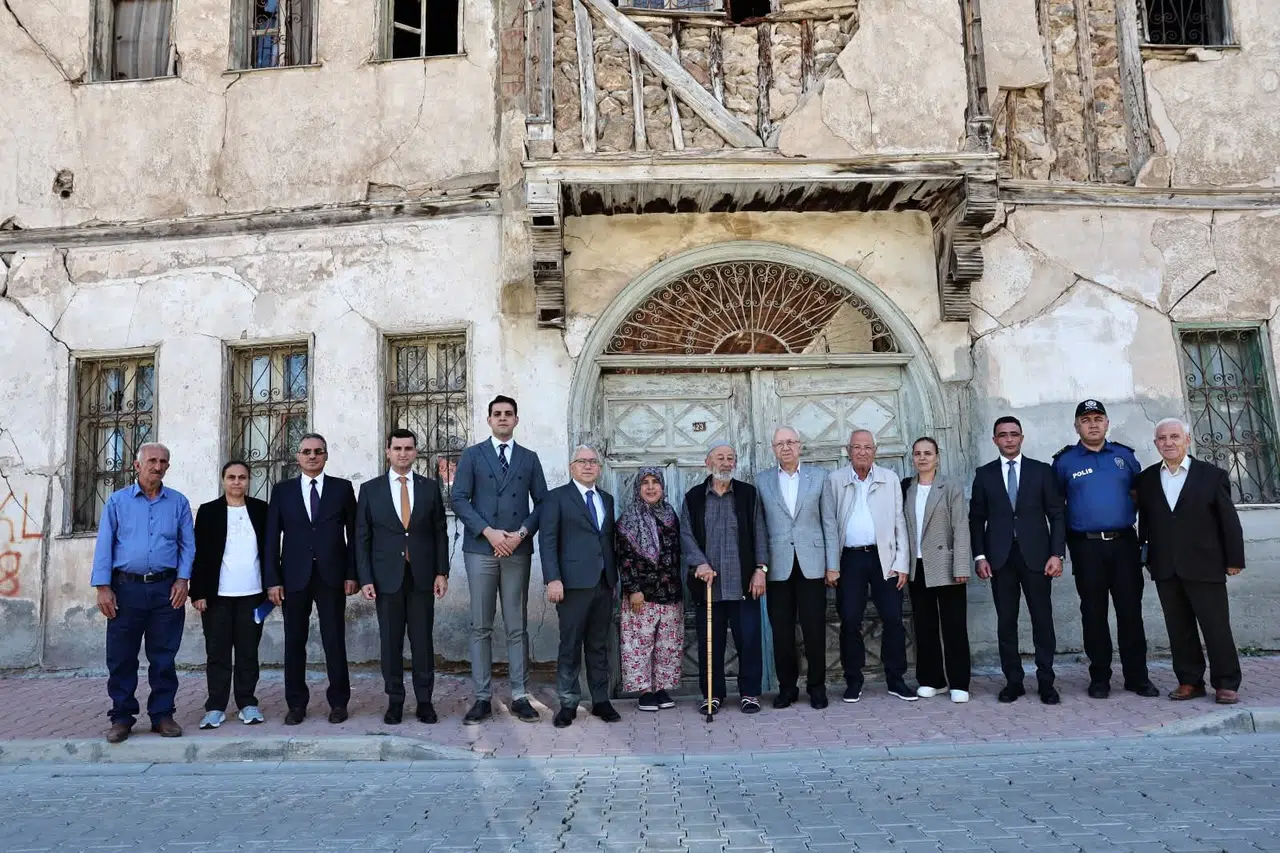 Zara’daki o tarihi konakta dikkat çeken ziyaret