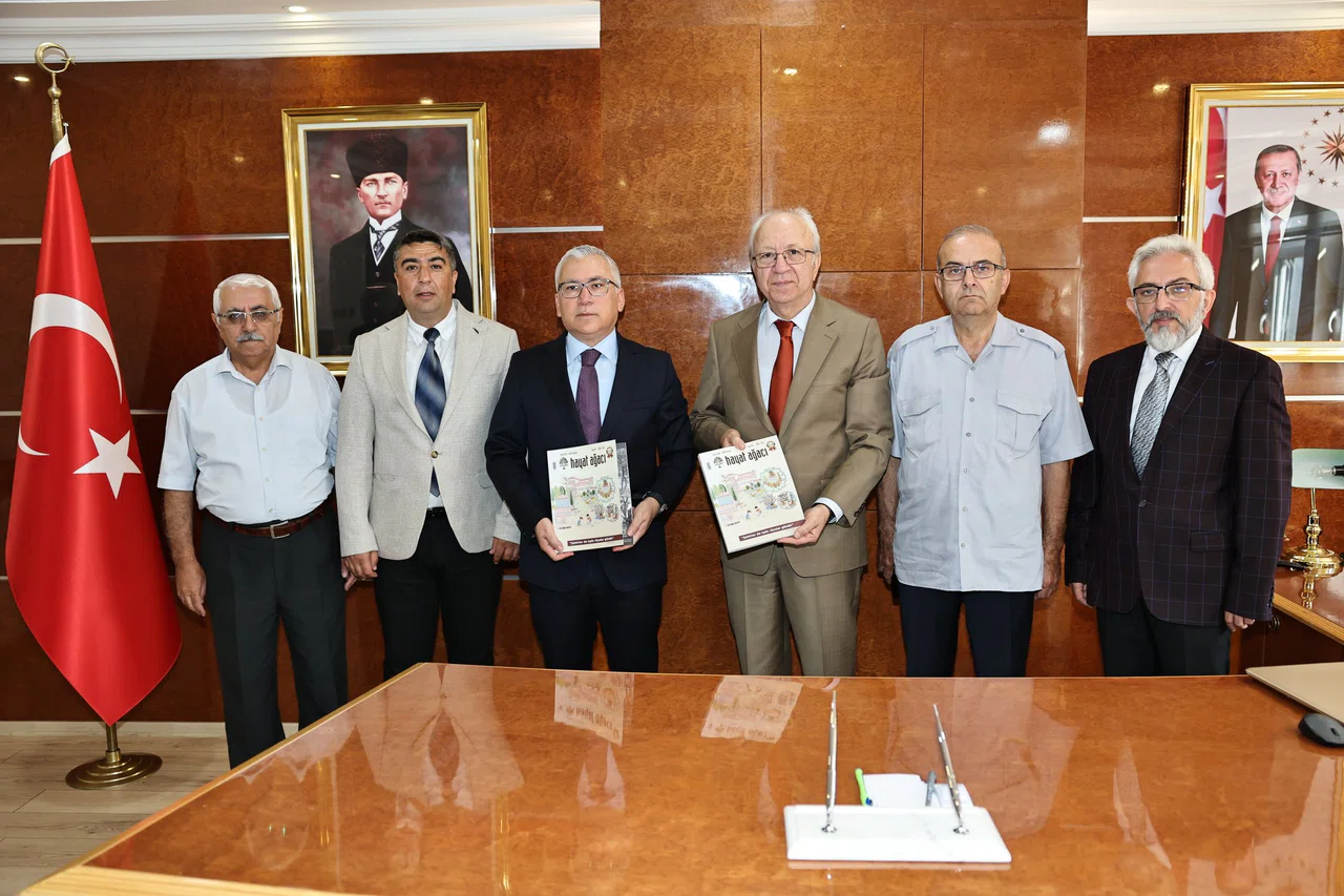 Sivas’ta 20 yıllık dergiye özel buluşma