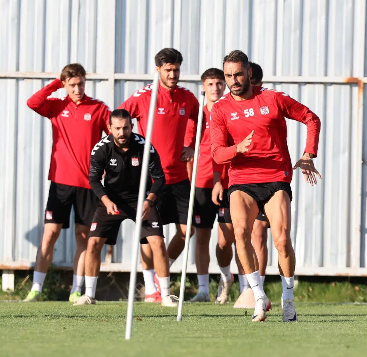 Sivasspor Sarıyer Maçına Hazırlık Kritik Vuruş Cumartesi Akşamı