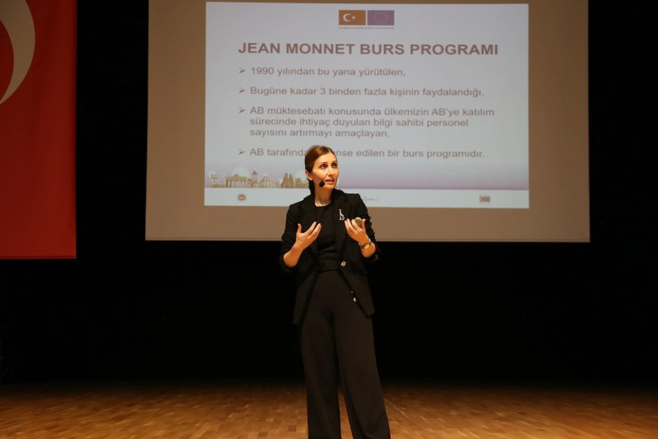 Sivas’ta uluslararası kariyerin anahtarı anlatıldı