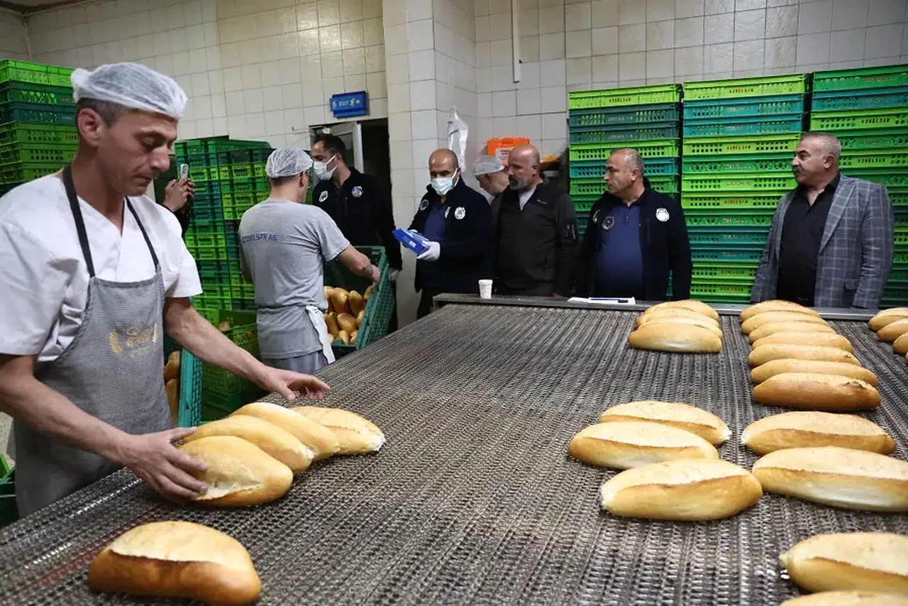 Sivas Zabıtasından fırınlara yakın takip: Detaylar dikkat çekti