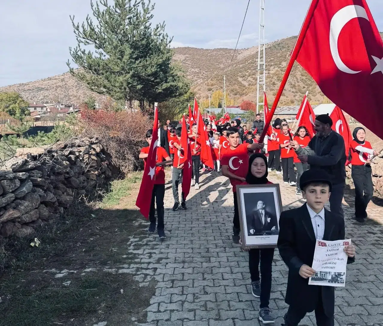 Sivas Gaziköy’de Cumhuriyetin 102. yılı unutulmaz bir etkinlikle kutlandı