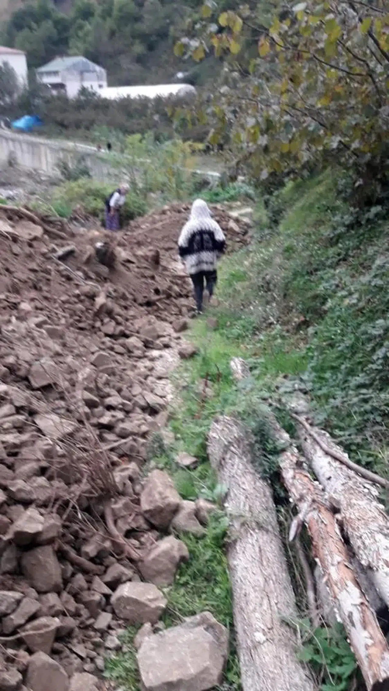 Ulaşım Hakkı Engellendi! 5 Yıllık Yol Kadastroya Takıldı!