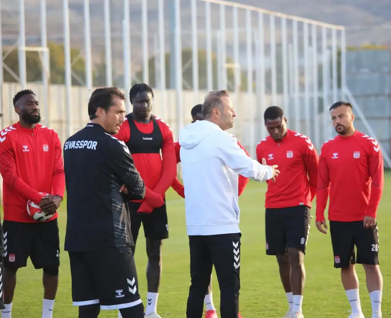 Sivasspor'da tempo yükseldi, antrenmanda nefes kesen maç!