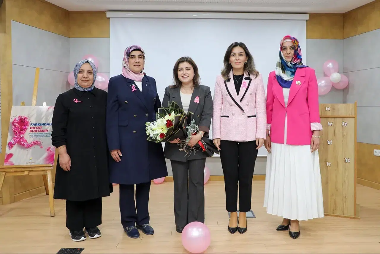 Sivas'ta kadınların sağlığına AK Parti Kadın Kolları dokunuşu