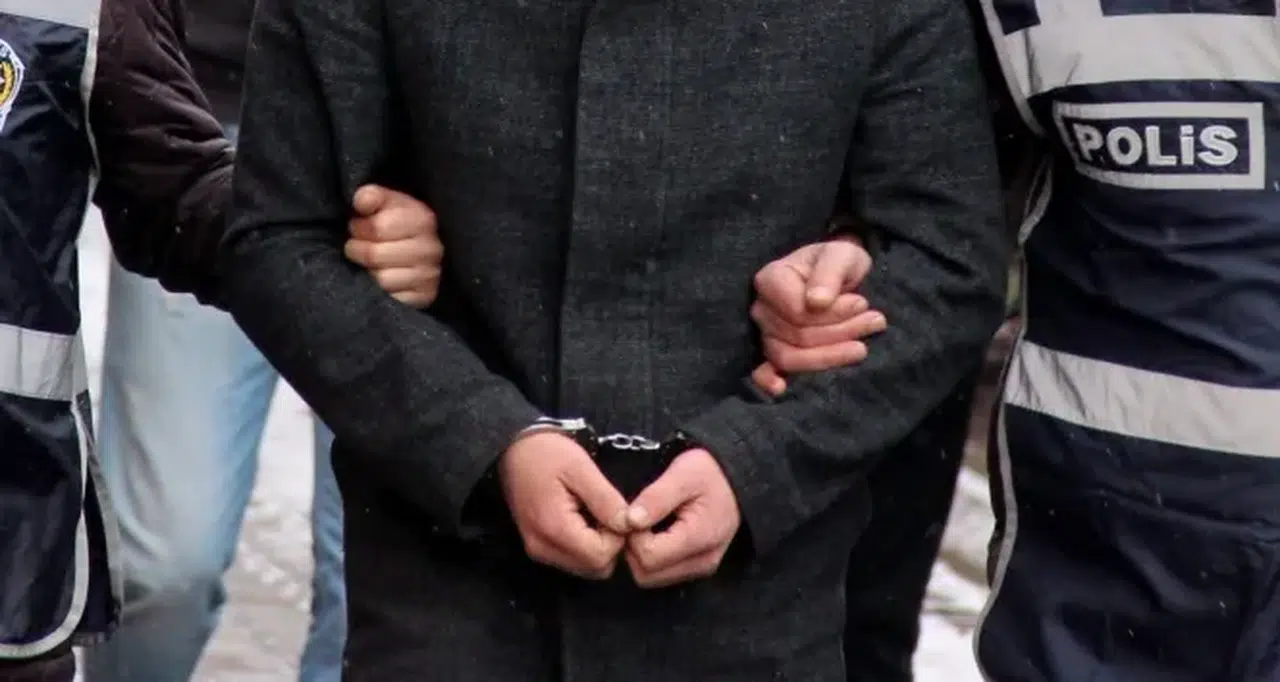 Sivas'ta FETÖ hükümlüsü tutuklandı