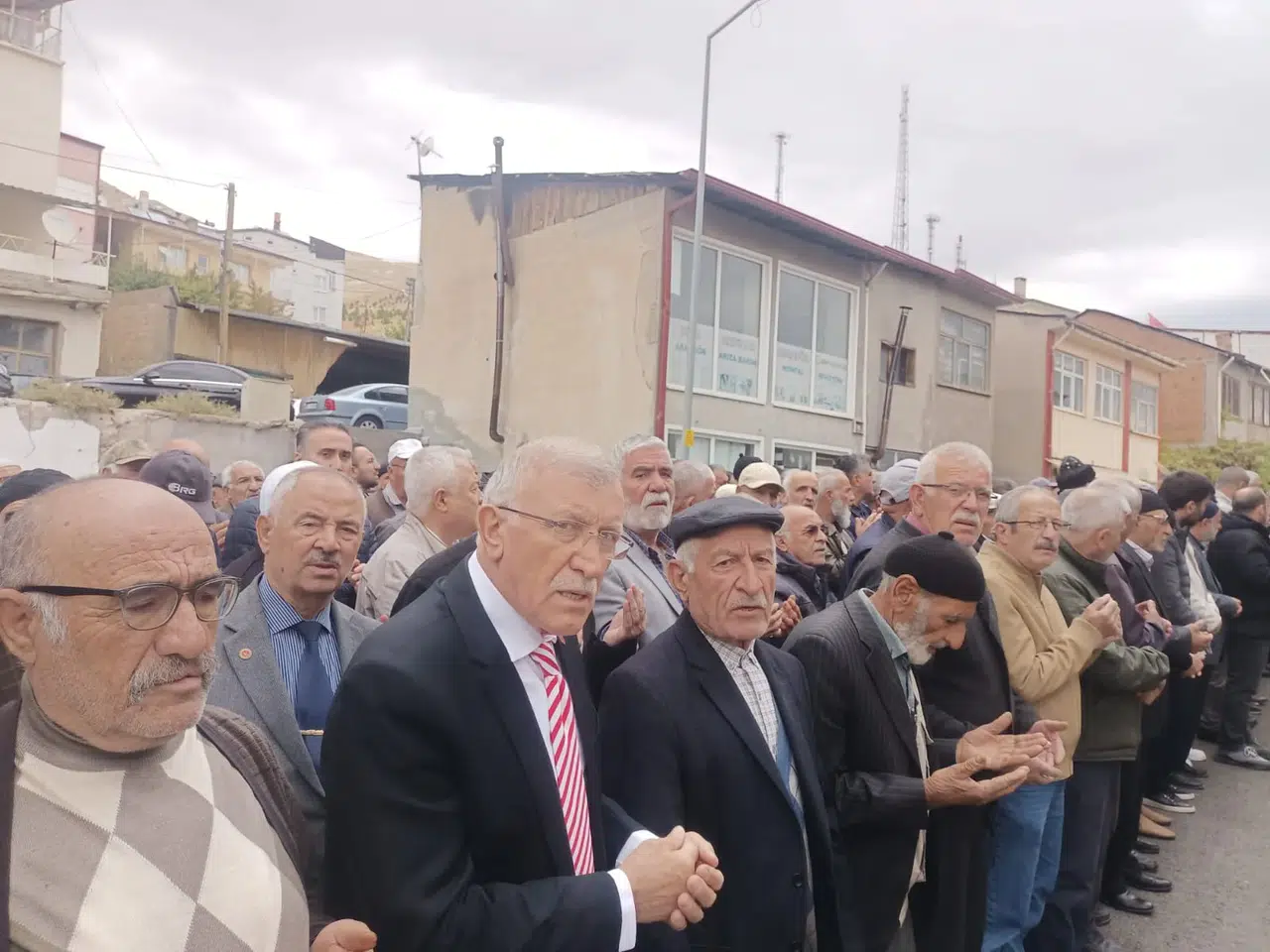 Gürün’de Saadet Partisi’nin vurguladığı başlıca sorunlar: Yatırım ve deprem evleri
