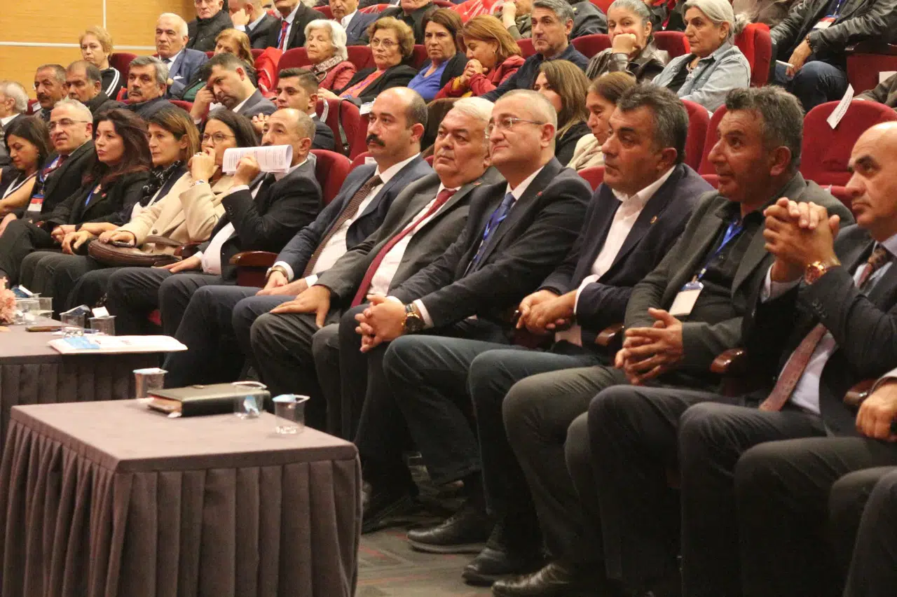 Sivas CHP Kader Anını Yaşıyor! Yeni İl Başkanı Kim Olacak?