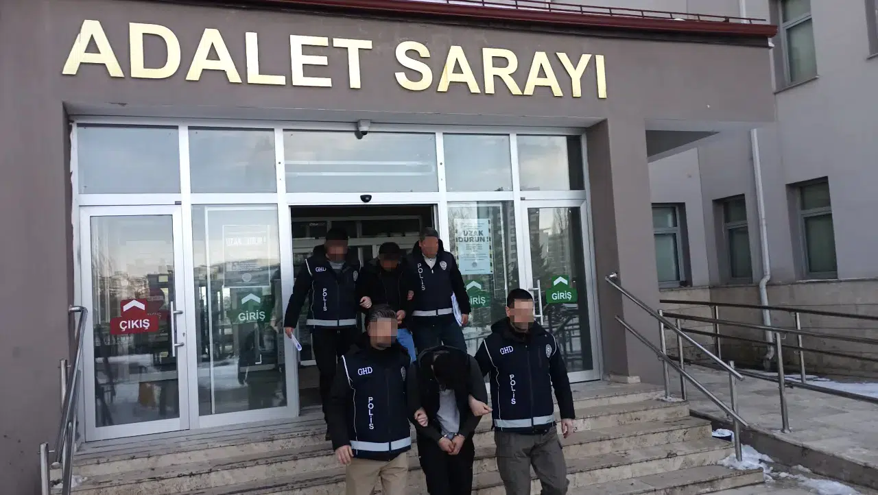 Sivas ve 16 il merkezli büyük Siber Operasyon: 189 gözaltı