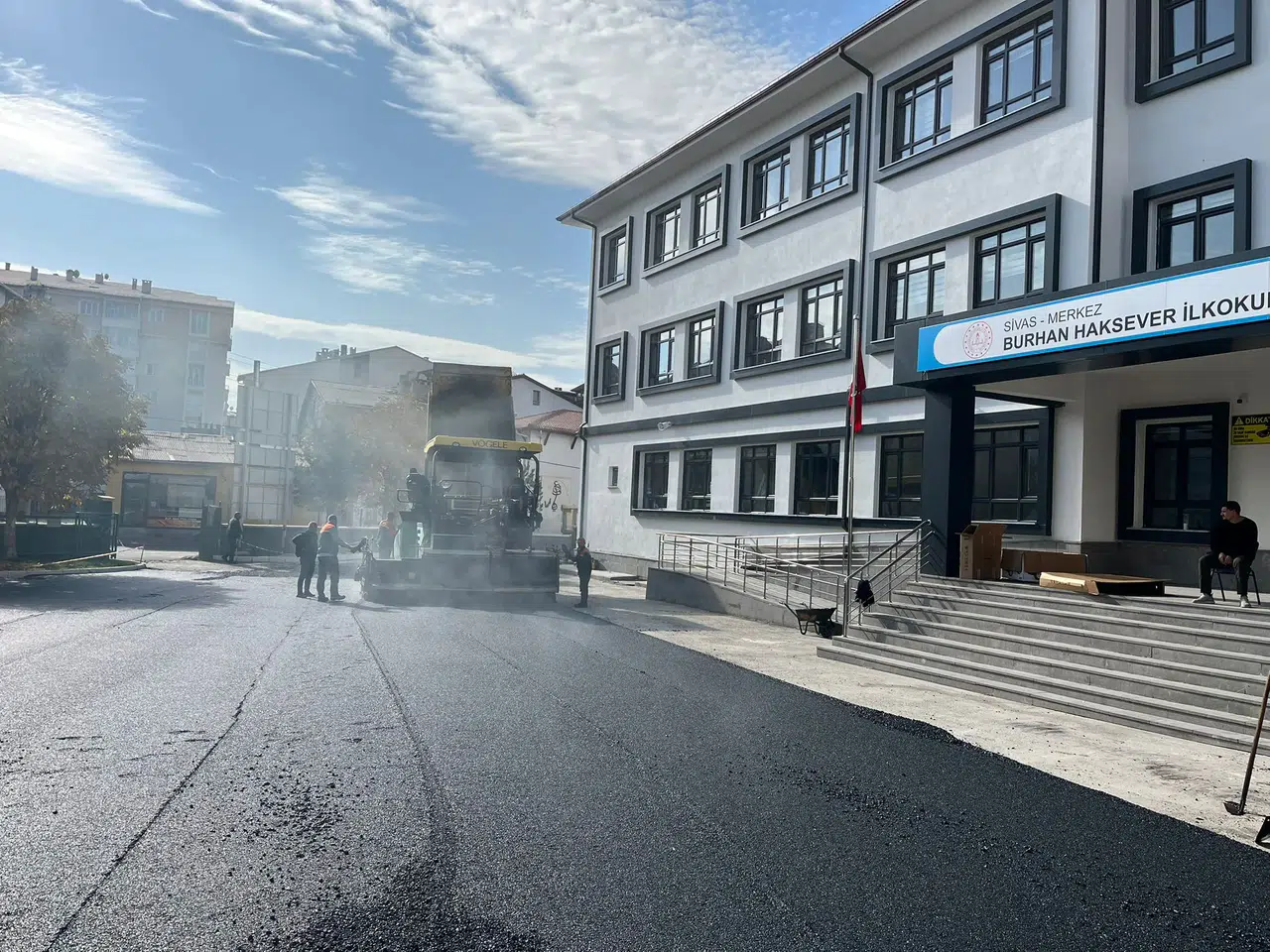 Sivas'taki Bir İlkokulun Bahçesinde Velileri Sevindiren Haber