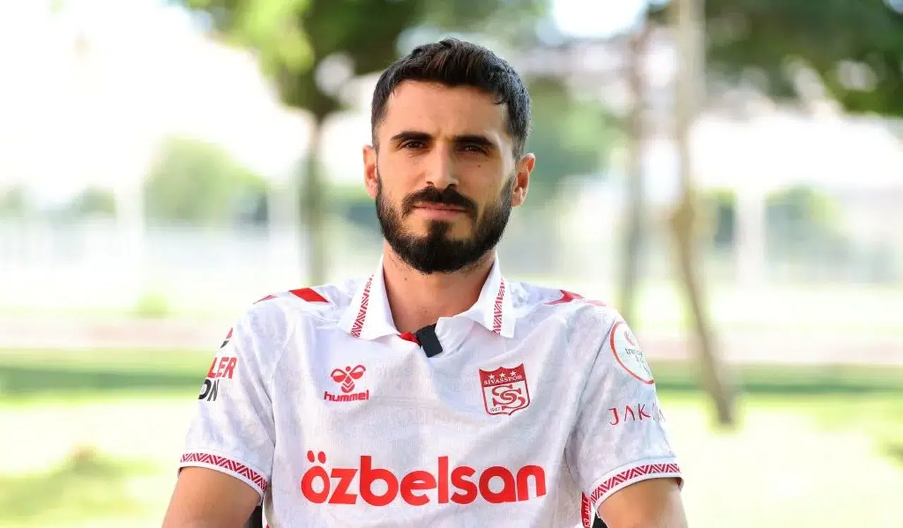 Sivasspor ve Erokspor maçı öncesi 2 futbolcuya ceza yağdı!