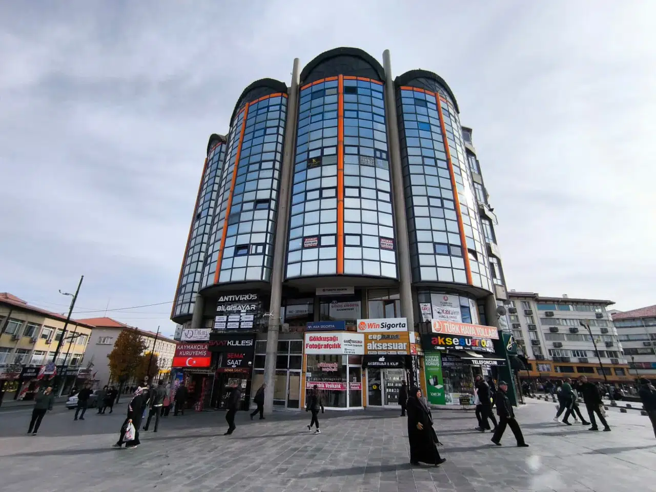 Sivas Meydanı'nın Yeni Silüeti: Çarşıdaki Belirsizlik Ne Zaman Bitecek?