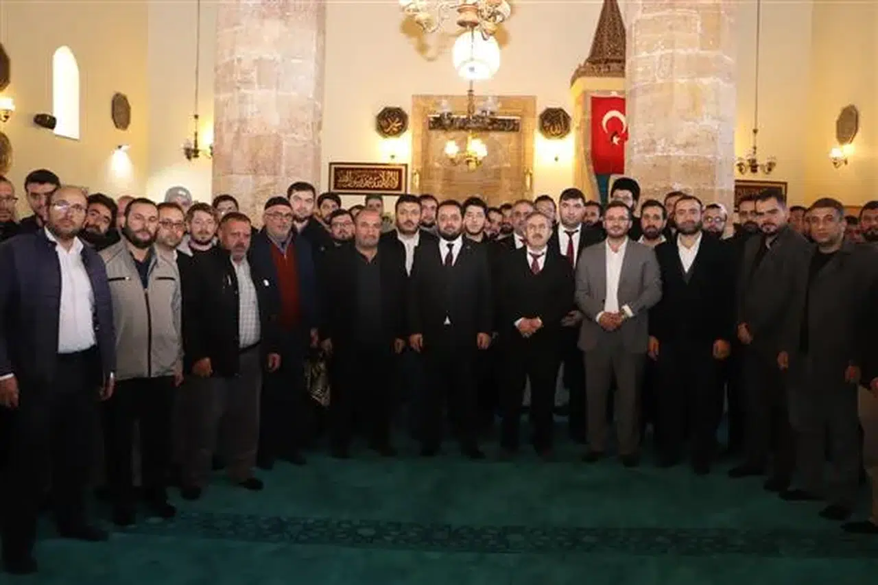 Sivas Yıldızeli’nde camilerde örnek görev ruhu