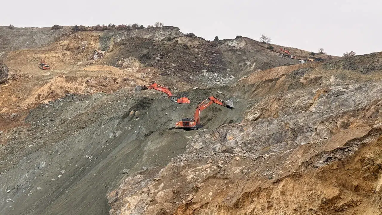 Sivas'ta göçük altında 10 gün: Sabri Yıldırım için umutlar tükenmiyor