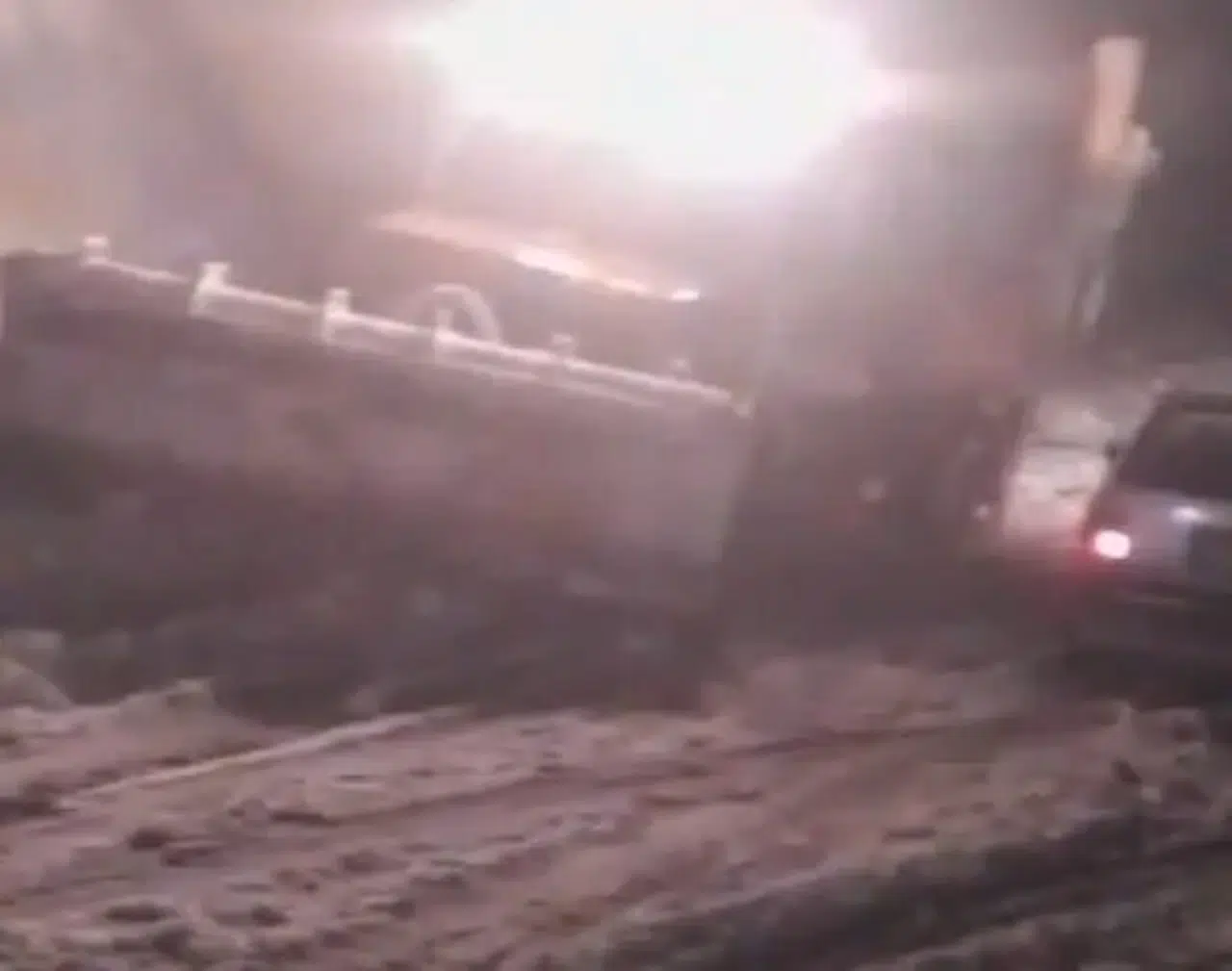 Sivas-Hekimhan trafiğe kapandı!