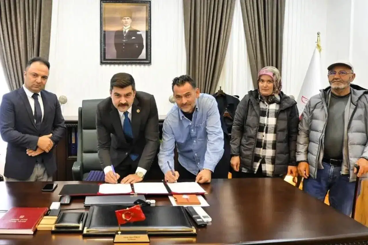 Gürün’de hayırseverlerden eğitime apartman daireleri desteği