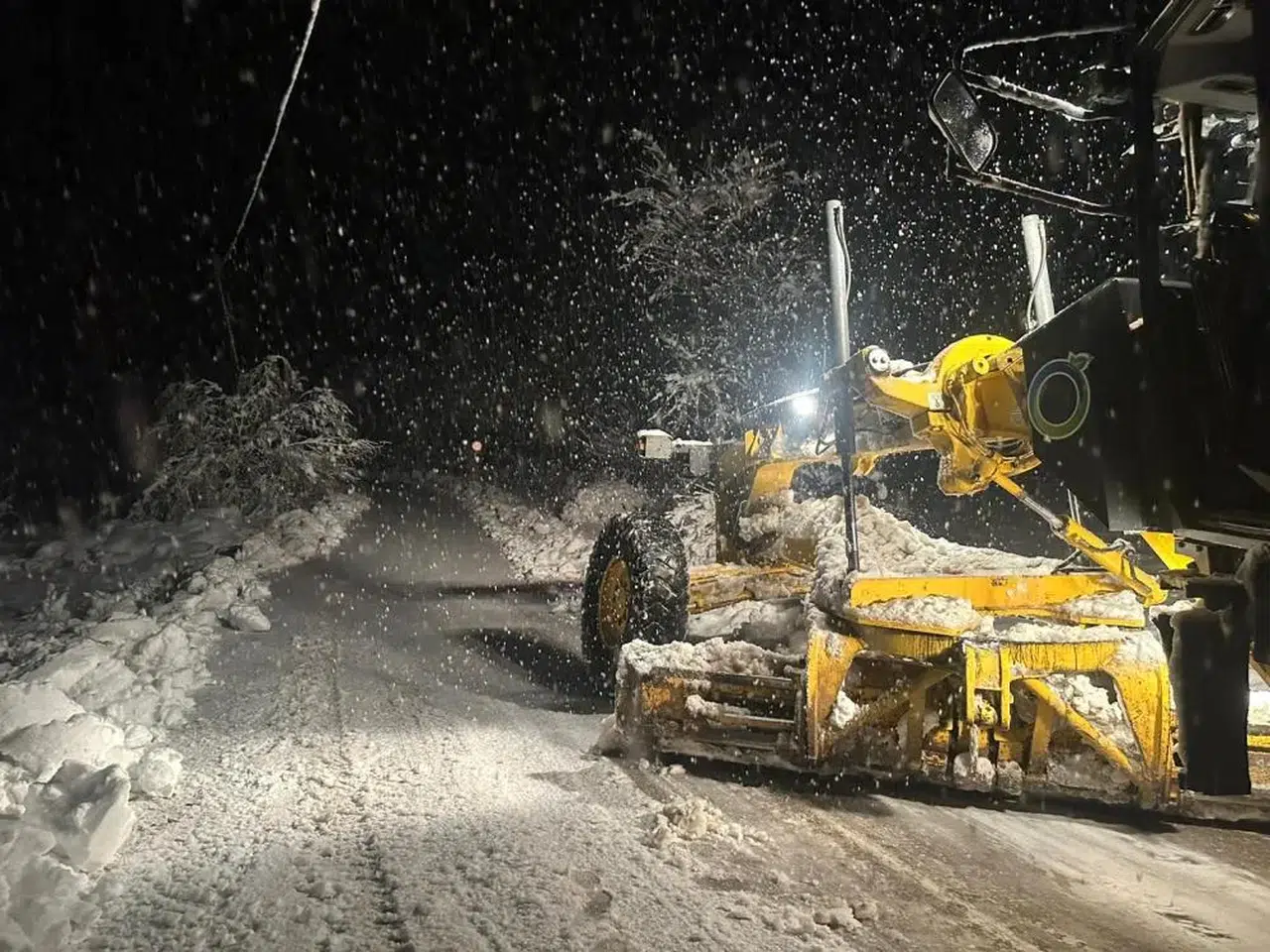 Ordu-Sivas Karayolu Açıldı mı? Ekiplerden Gece Boyu Yoğun Çalışma!