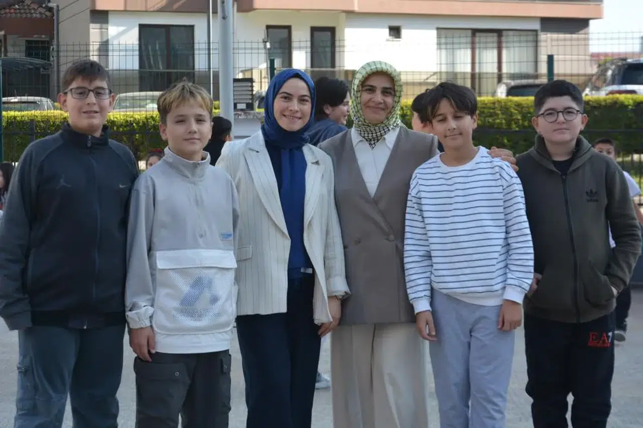 Yıllar Sonra Aynı Çatıda Buluşturan Sürpriz!