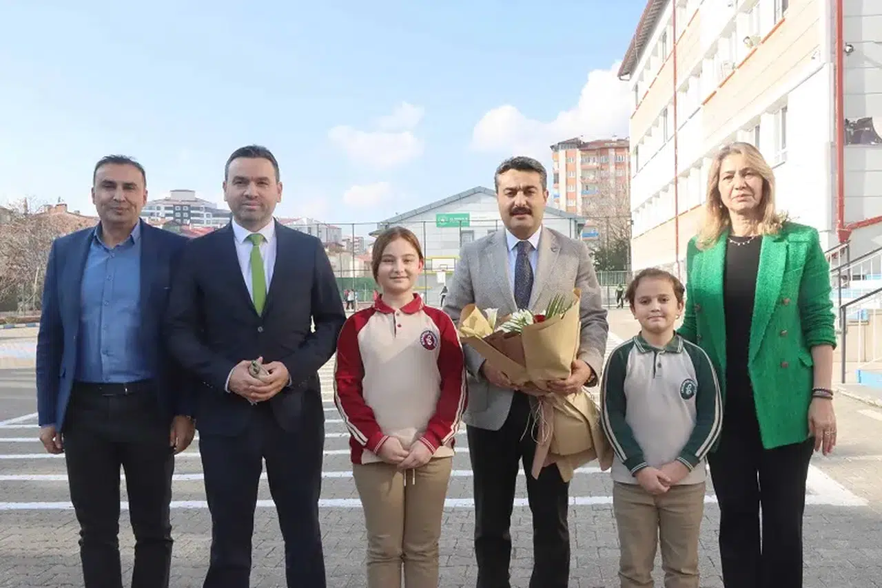 Sivas Millî Eğitim Müdürü, öğretmenlerin özverili çalışmalarına teşekkür etti