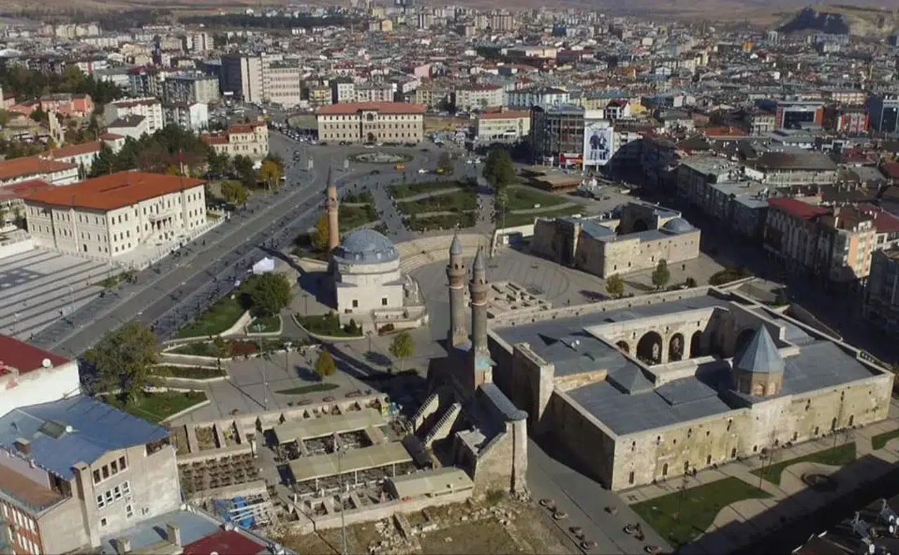 Sivas’ın Mutlaka Görülmesi Gereken Yerleri UNESCO Eserlerinden Doğal Cennetlere