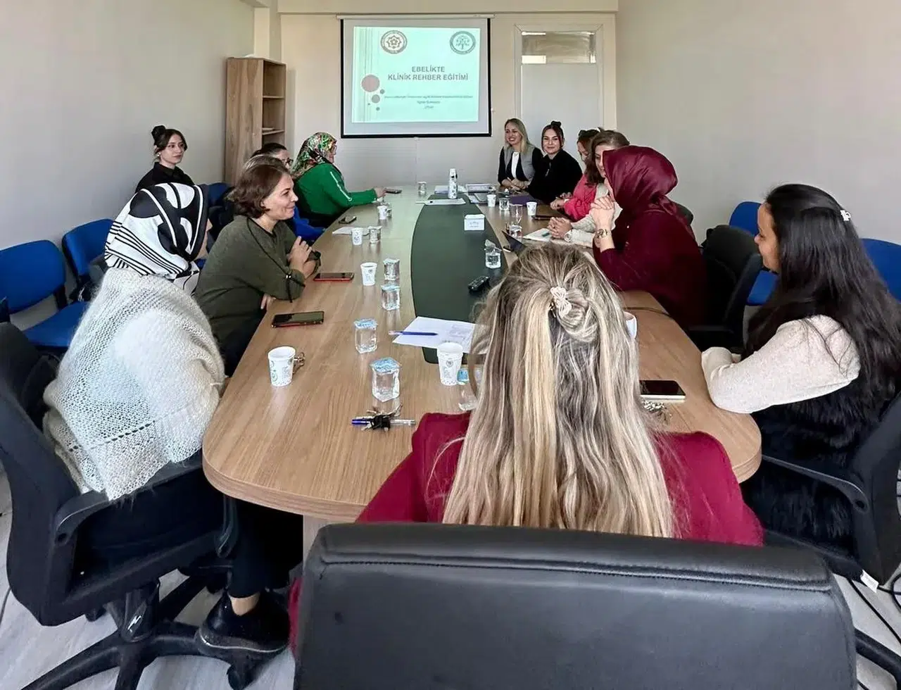 Sivas’ta ebelik öğrencilerini yakından ilgilendiren eğitim semineri