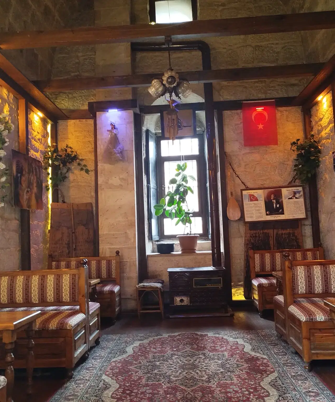 Sivas'ın Ayazında O Nostaljik Akım Başladı! Kar Yağınca Sivas'ta Hayatın Rotası Değişti!