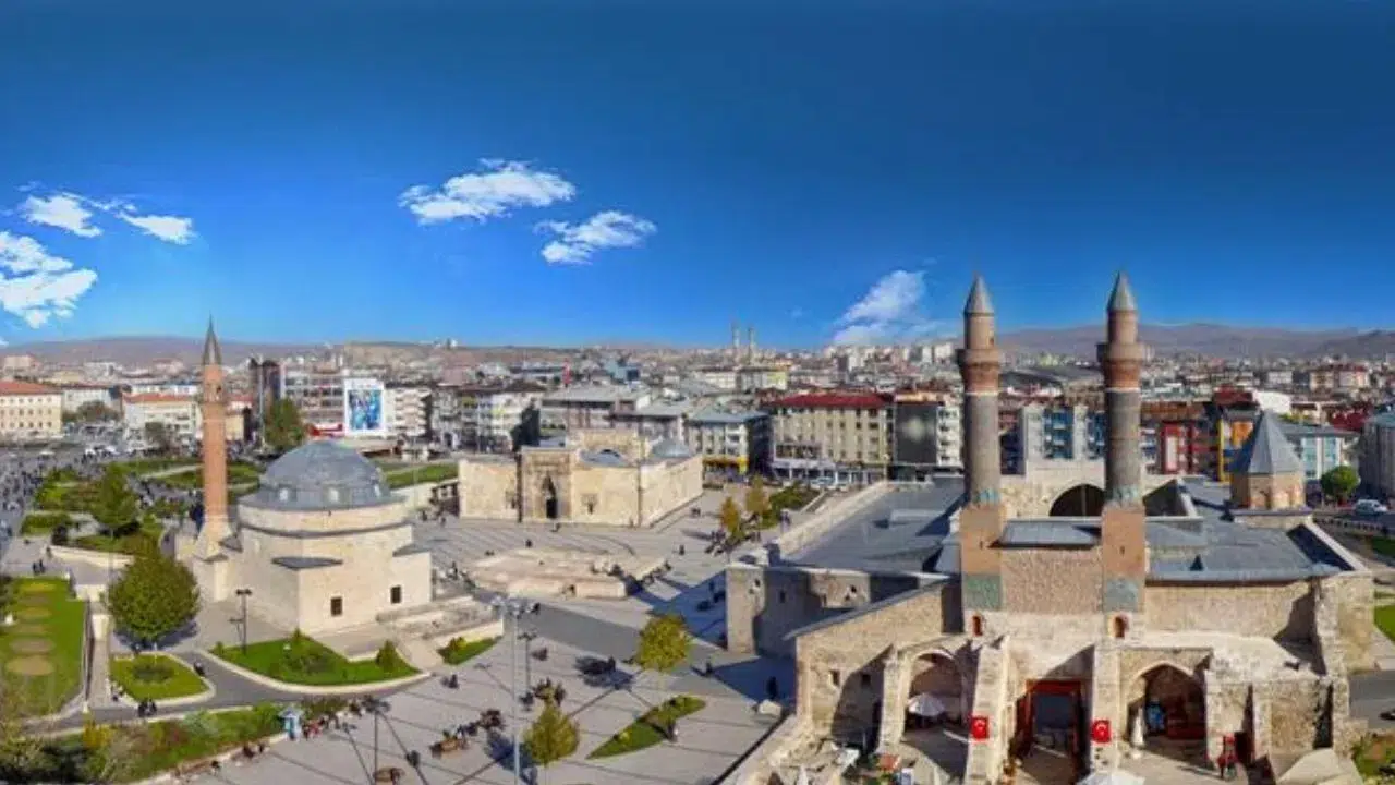 Sivaslılar Bugün Şaşıracak! 4 Kasım'da Sivas'ta Hava Nasıl Olacak? Yağış Var mı?