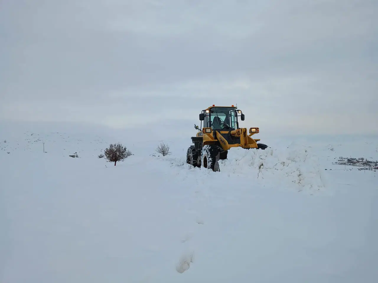 Sivas'ta Ekipler Sahada! Tüm İlçelerde Kesintisiz Çalışma